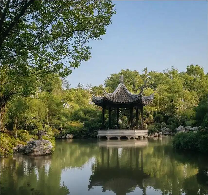 安陆怜菡餐饮有限公司